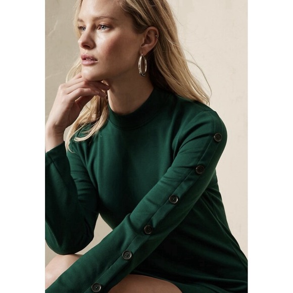 Banana Republic Dresses & Skirts - Banana Republic Women's Green Mock Neck Button Sleeve Shift Dress Sz Small Tall